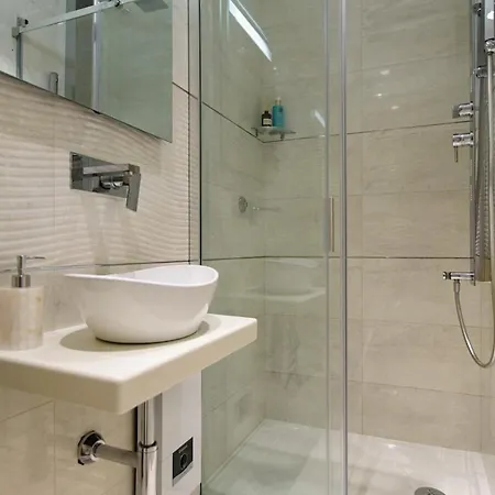 Evavista Penthouse *