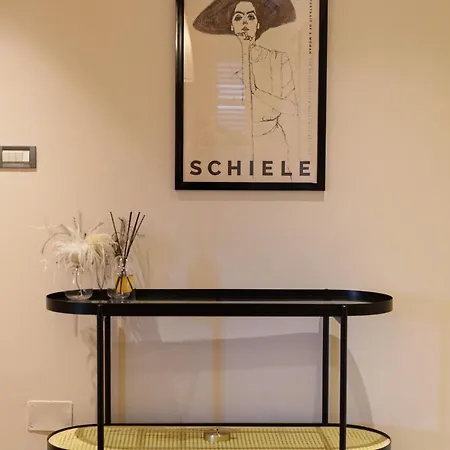 Evavista Penthouse *