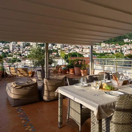 Апартаменты Evavista Penthouse